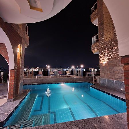 ルクソールBlue Nile Houseアパートメント エクステリア 写真